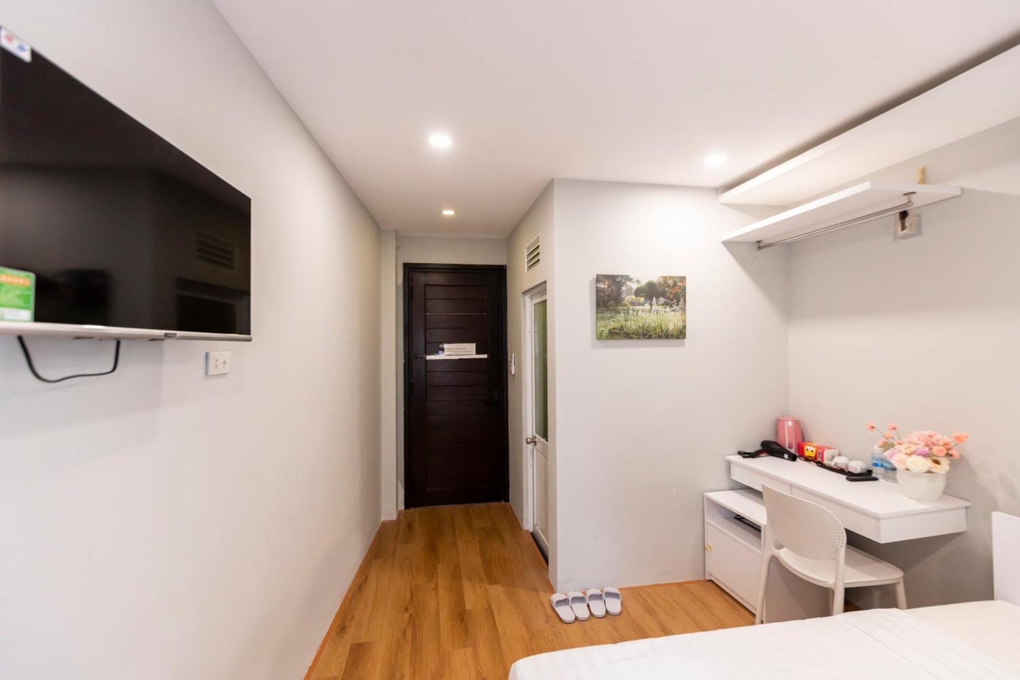 Cosmos Hotel Nha Trang By Ht Exterior photo