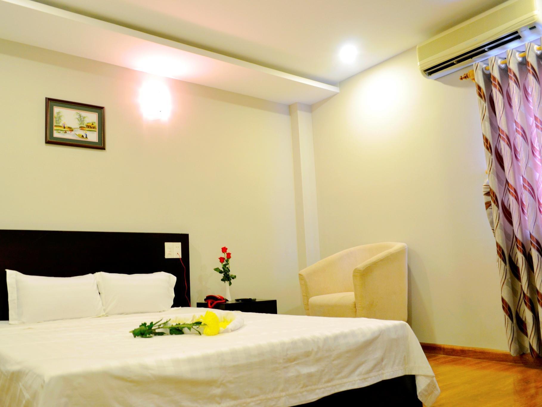Cosmos Hotel Nha Trang By Ht Exterior photo
