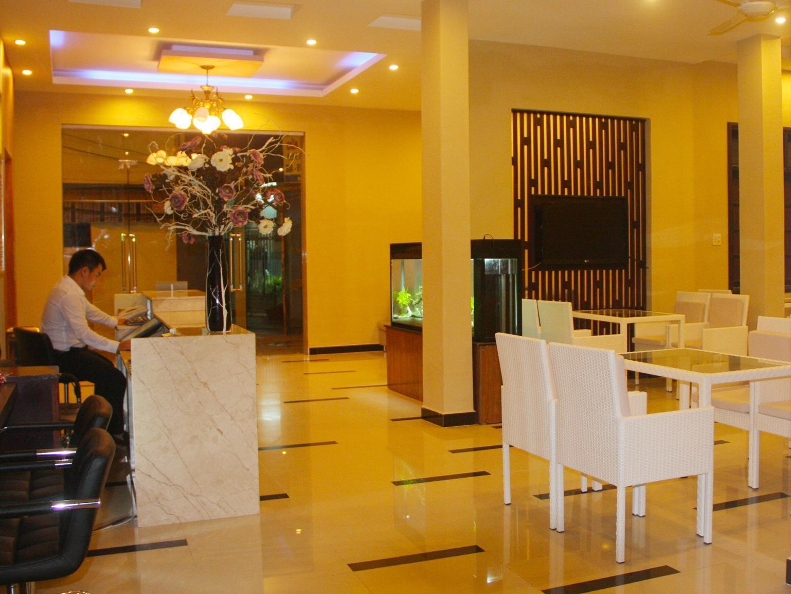 Cosmos Hotel Nha Trang By Ht Exterior photo