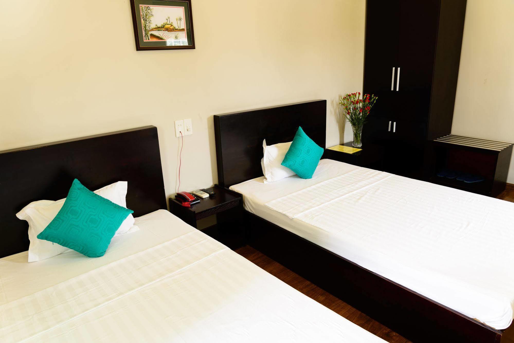 Cosmos Hotel Nha Trang By Ht Exterior photo